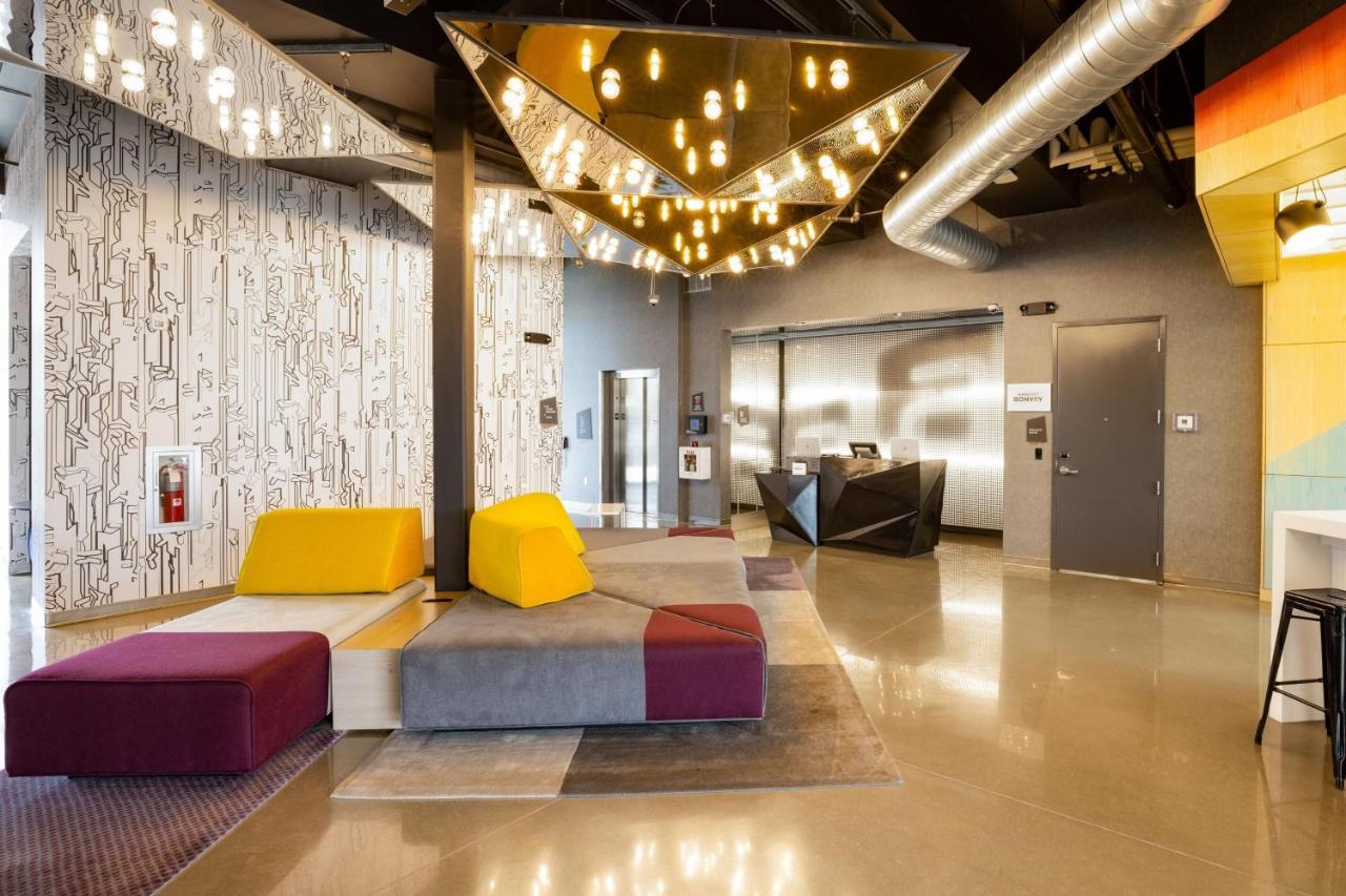 Hotel Aloft Austin Airport Esterno foto
