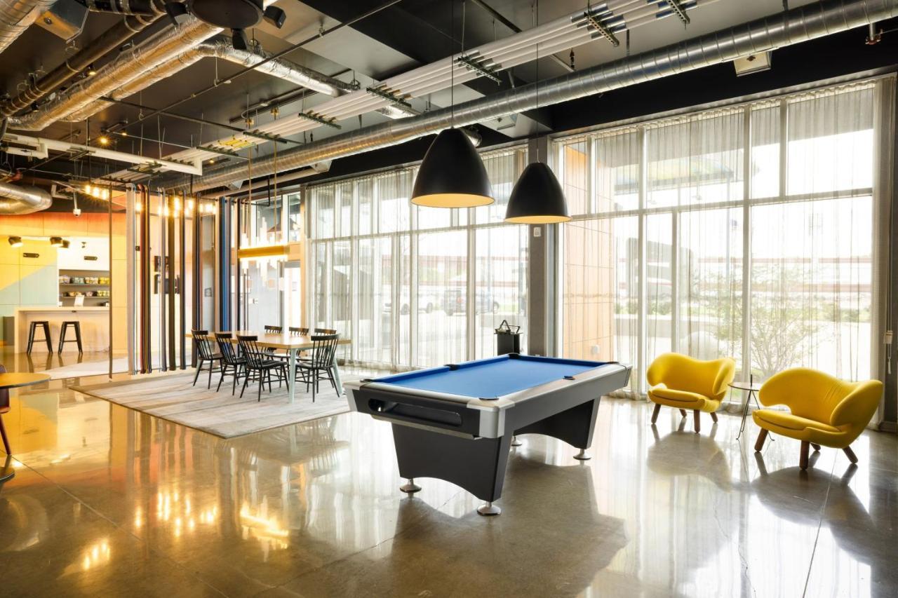 Hotel Aloft Austin Airport Esterno foto
