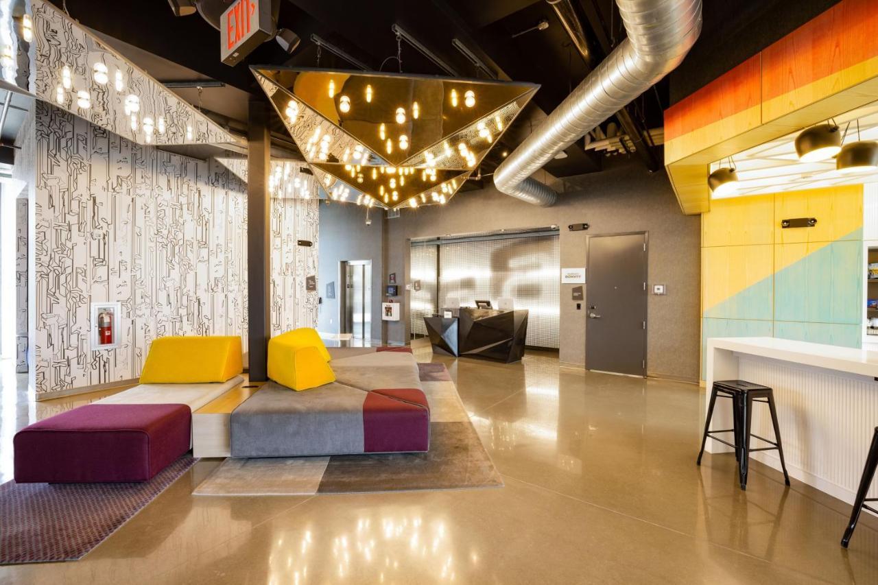 Hotel Aloft Austin Airport Esterno foto